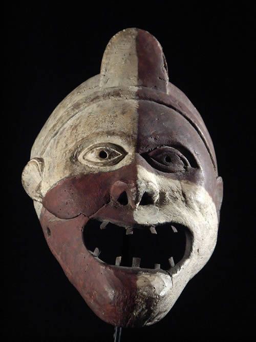 Masque polychrome - Kongo / Woyo - Zaire