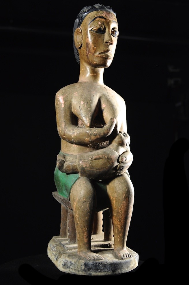 Maternite Royale polychrome - Ewe - Togo