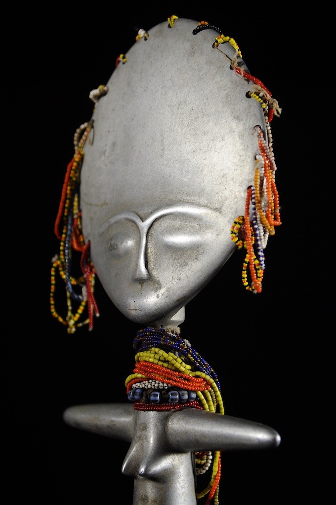 Akua Mma ou Akwaba en aluminium - Ashanti - Ghana - Poupees Africaines