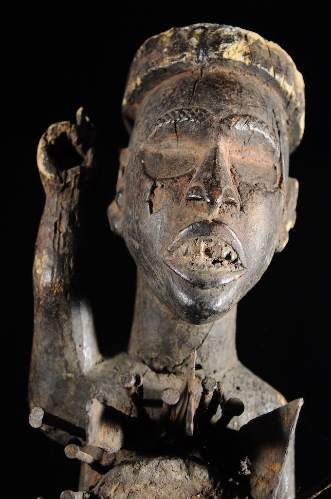 Fetiche Nkisi Nkonde - Kongo / Yombe - RDC Zaire - Nkisi Nkonde