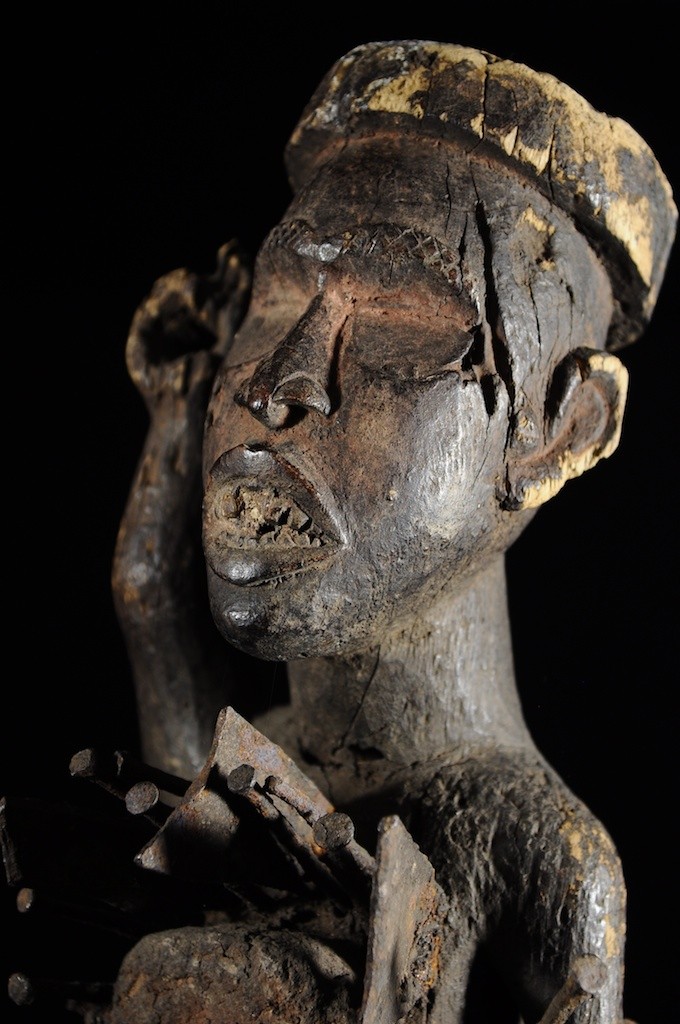 Fetiche Nkisi Nkonde - Kongo / Yombe - RDC Zaire - Nkisi Nkonde