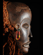 Masque Mwana Pwo - Chokwe / Tschokwe - Angola