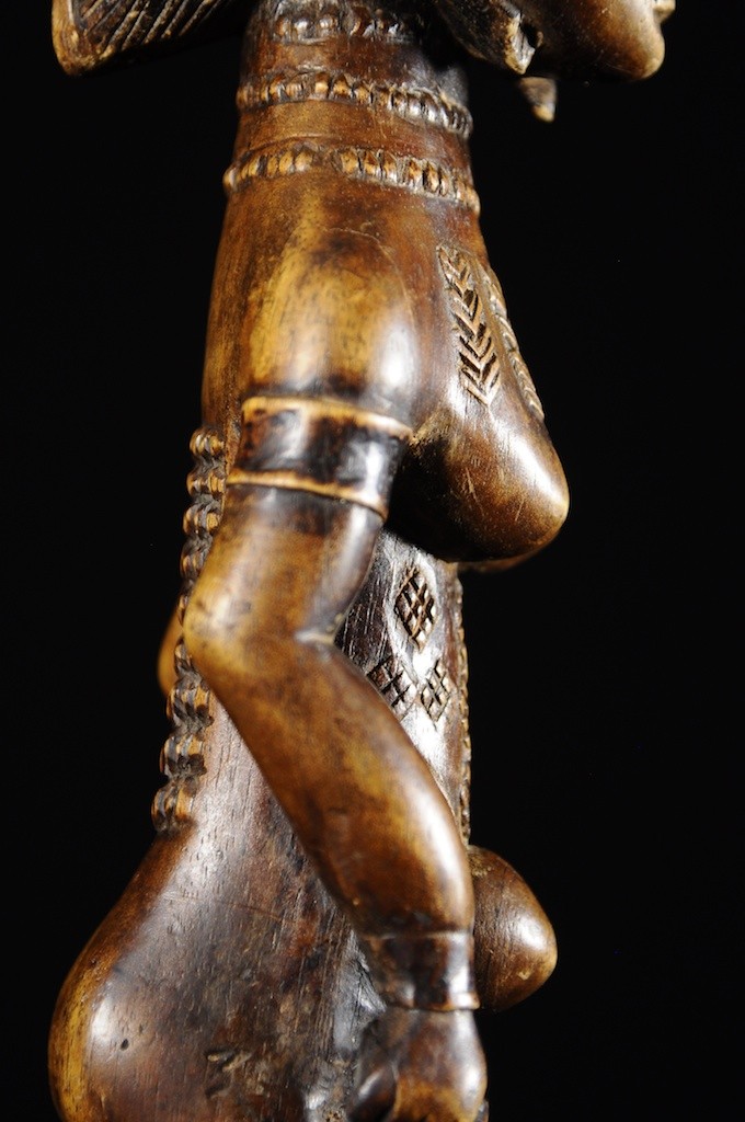 Statuette rituelle feminine - Punu / Pounou Lumbu - Gabon