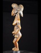 Statuette rituelle feminine - Punu / Pounou Lumbu - Gabon
