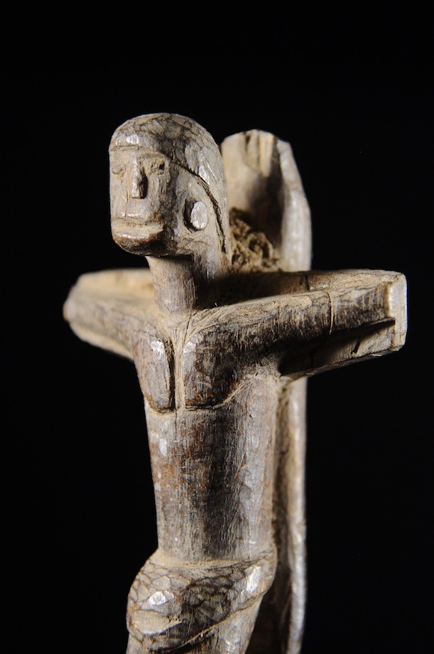Crucifix en bois - Lobi - Burkina Faso
