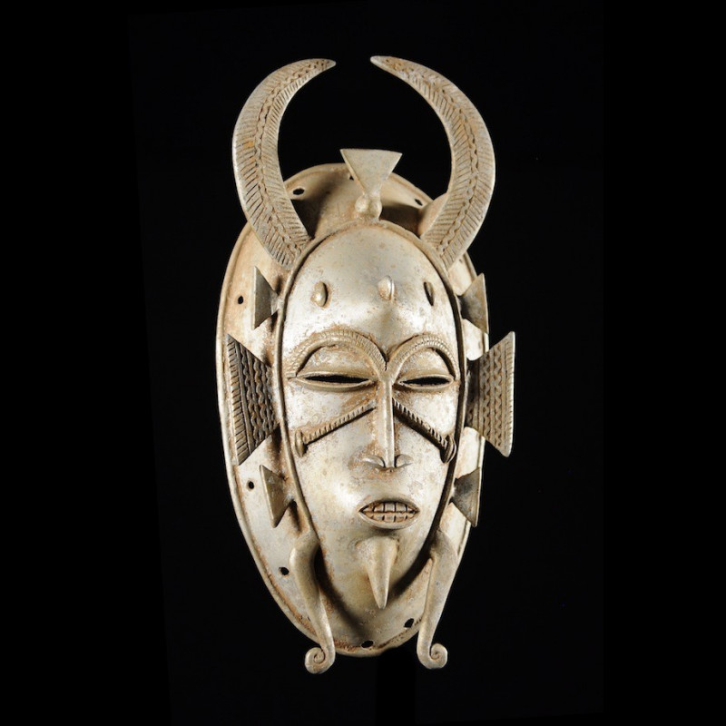 Masque Kpeliye en aluminium - Senoufo / Koulfo - Côte d'Ivoire