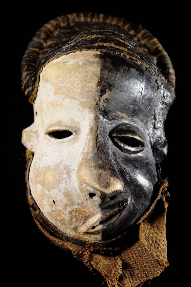 Masque Mbangu / Mpangu de maladie - Pende - RDC Zaire