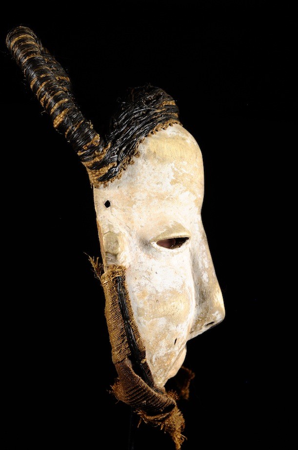Masque Mbangu / Mpangu de maladie - Pende - RDC Zaire