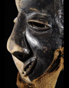 Masque Mbangu / Mpangu de maladie - Pende - RDC Zaire