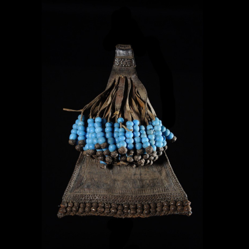 Cache sexe en cuir et perles de verre - Ethnie Kapsiki - Cameroun