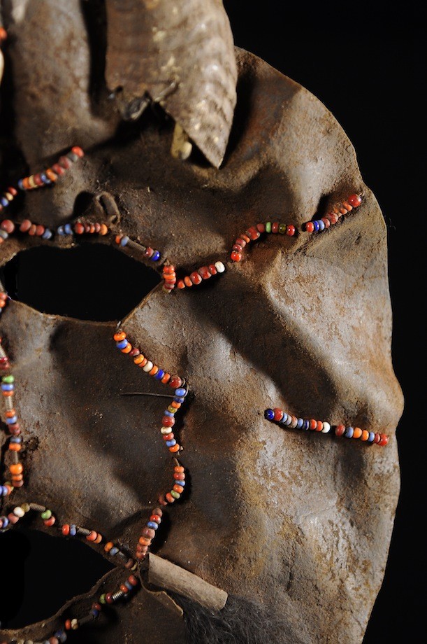 Masque initiatique Marmo en cuir - Kwafi - Tanzanie