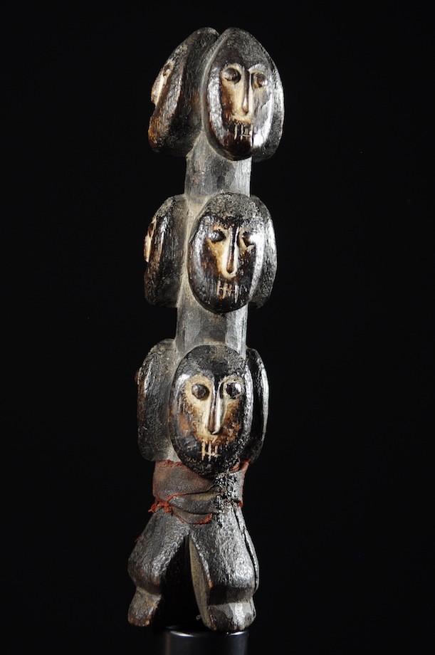 Statuette anthropomorphe Iginga - Lega - RDC Zaire