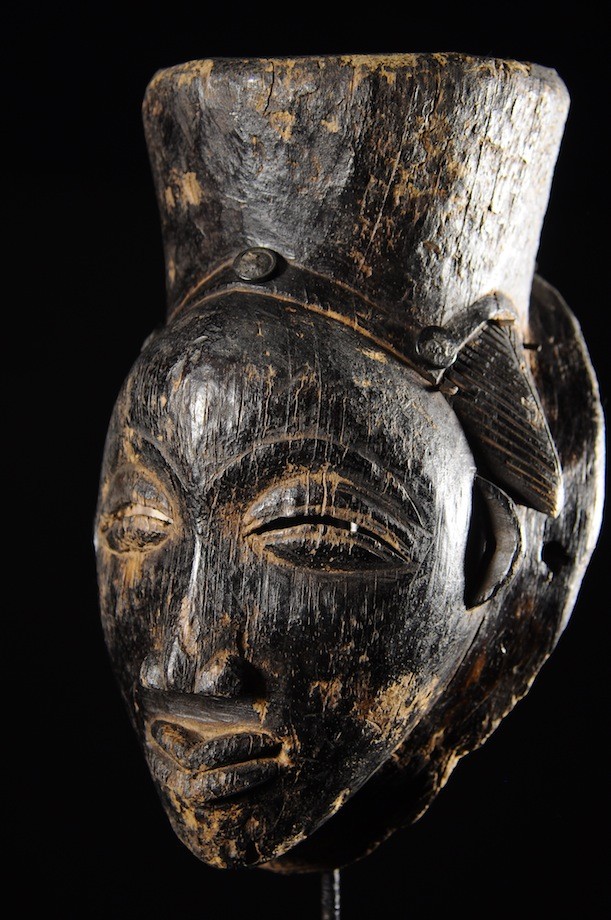 Masque noir de justice Ikwara - Pounou - Gabon