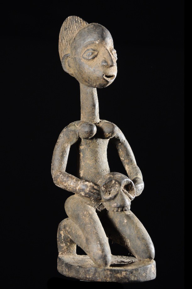 Porteuse de crâne - Agere / Yoruba - Benin