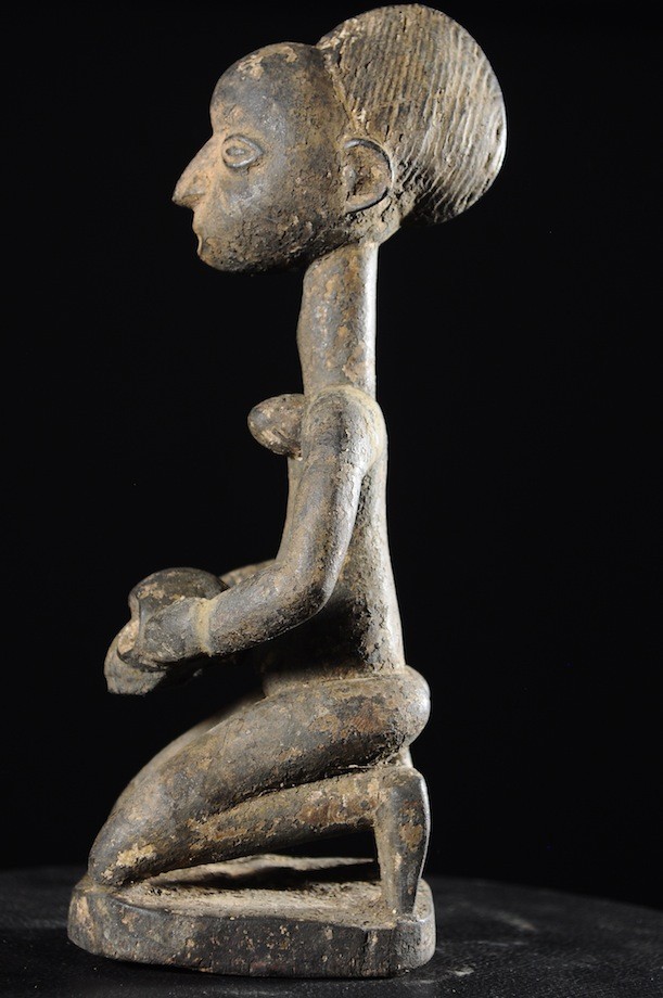 Porteuse de crâne - Agere / Yoruba - Benin