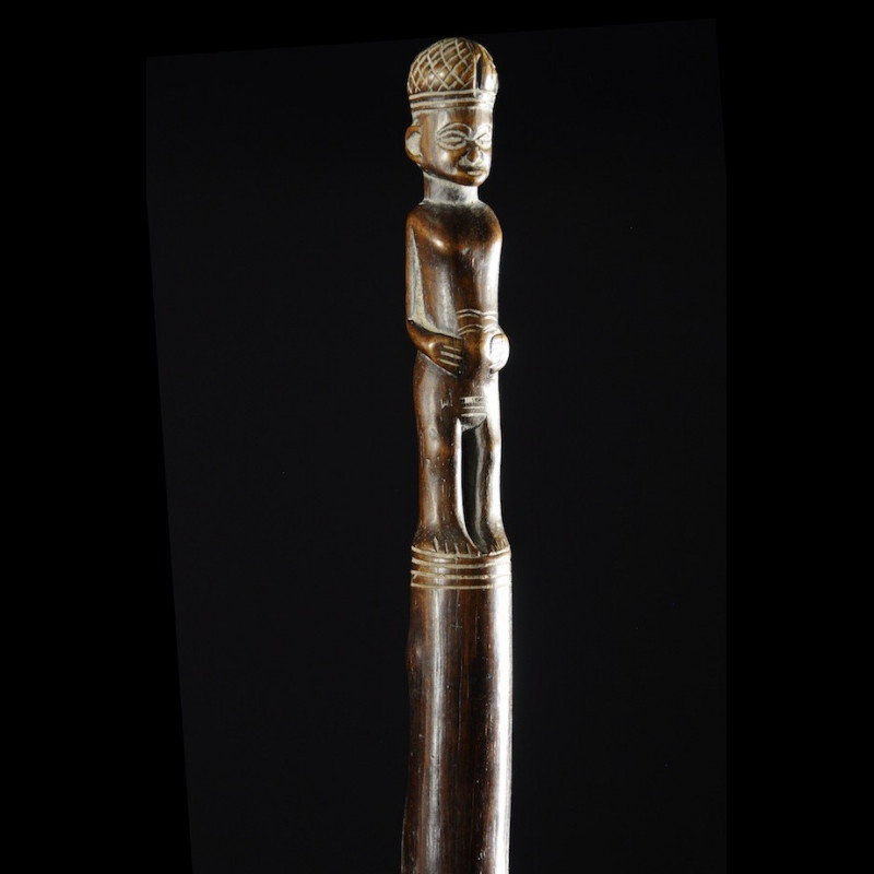 Canne de notable en bois sculpté - Tabwa - Angola - Objets de regalia