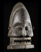 Masque rituel Cihongo - Chokwe / Tschokwe - Angola