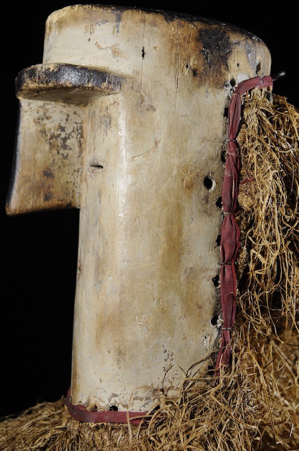 Masque de ceremonie Ekekek ou Bikeghe - Fang - Gabon - Masques du Gabon