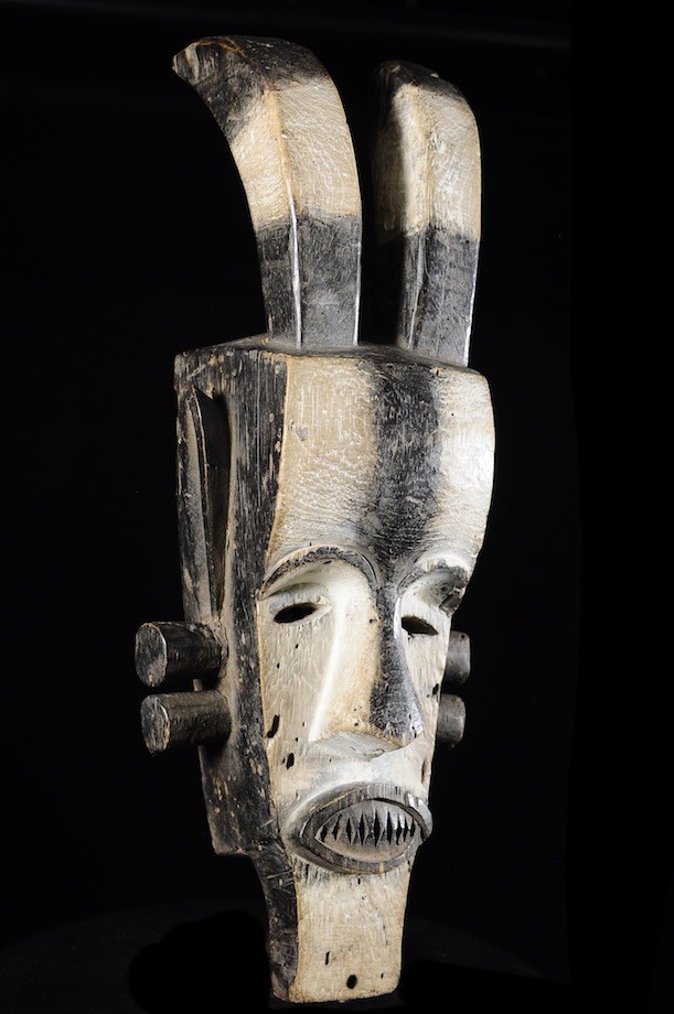 Masque de ceremonie Ekekek ou Bikeghe - Fang - Gabon - Masques du Gabon