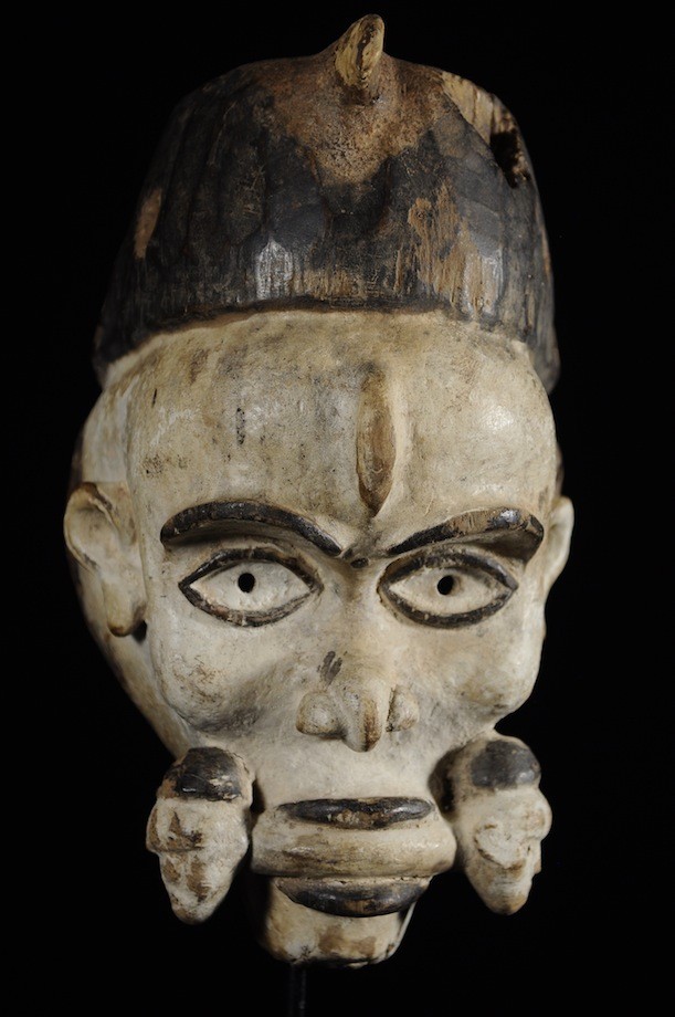 Masque portrait Blanc - Kongo Yombe - RDC Zaire