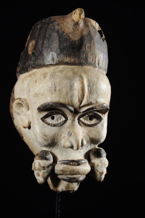 Masque portrait Blanc - Kongo Yombe - RDC Zaire