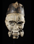 Masque portrait Blanc - Kongo Yombe - RDC Zaire