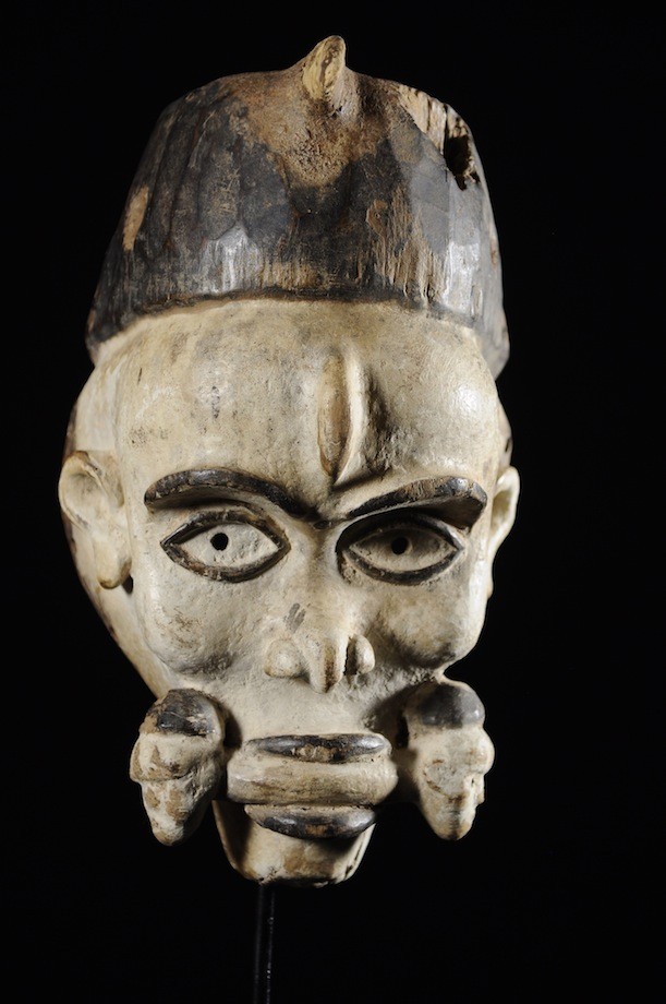 Masque portrait Blanc - Kongo Yombe - RDC Zaire