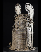Tete commemorative Oba a ailettes - Bini Edo - Bronzes du Benin