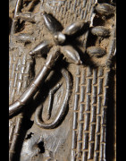 Tete commemorative Oba a ailettes - Bini Edo - Bronzes du Benin