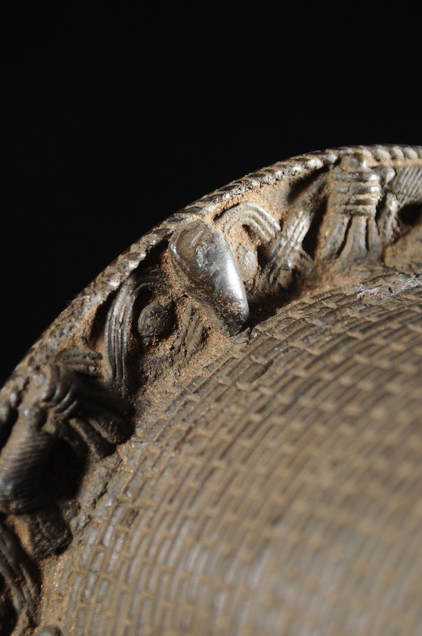 Tete commemorative Oba a ailettes - Bini Edo - Bronzes du Benin