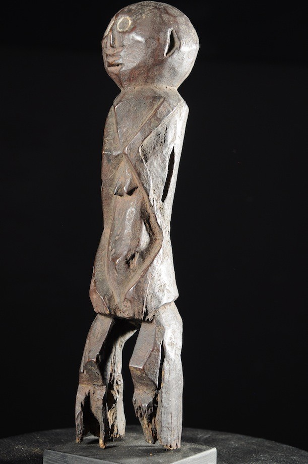 Statuette anthropomorphe - Chamba - Nigeria