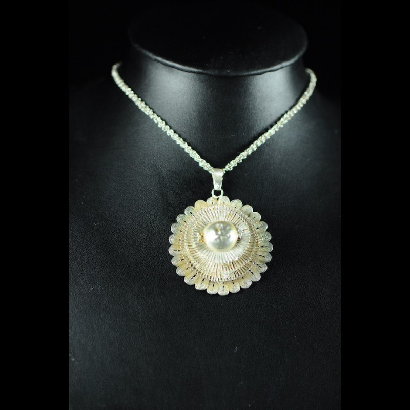 Pendentif et chaine en nickel argenté - Peul / Fulani - Mali
