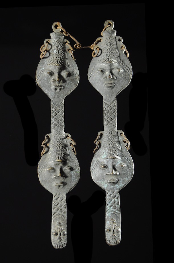 Statuette Edan en paire de la societe Ogboni - Yoruba Nigeria - Bronzes