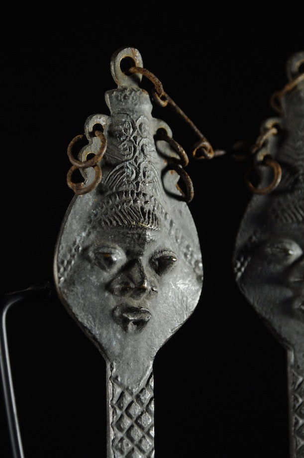 Statuette Edan en paire de la societe Ogboni - Yoruba Nigeria - Bronzes