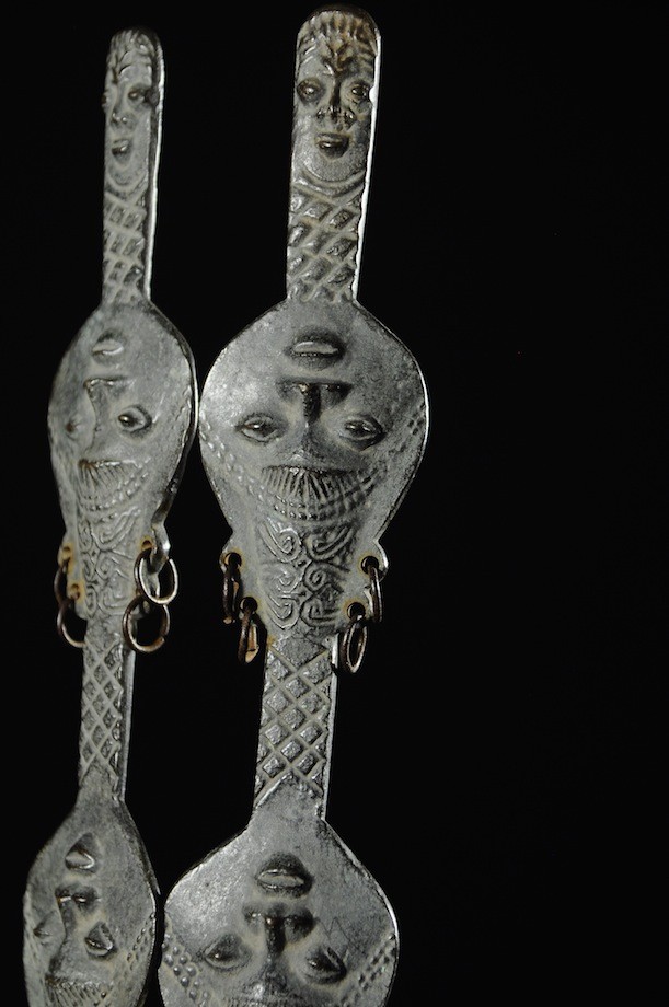 Statuette Edan en paire de la societe Ogboni - Yoruba Nigeria - Bronzes