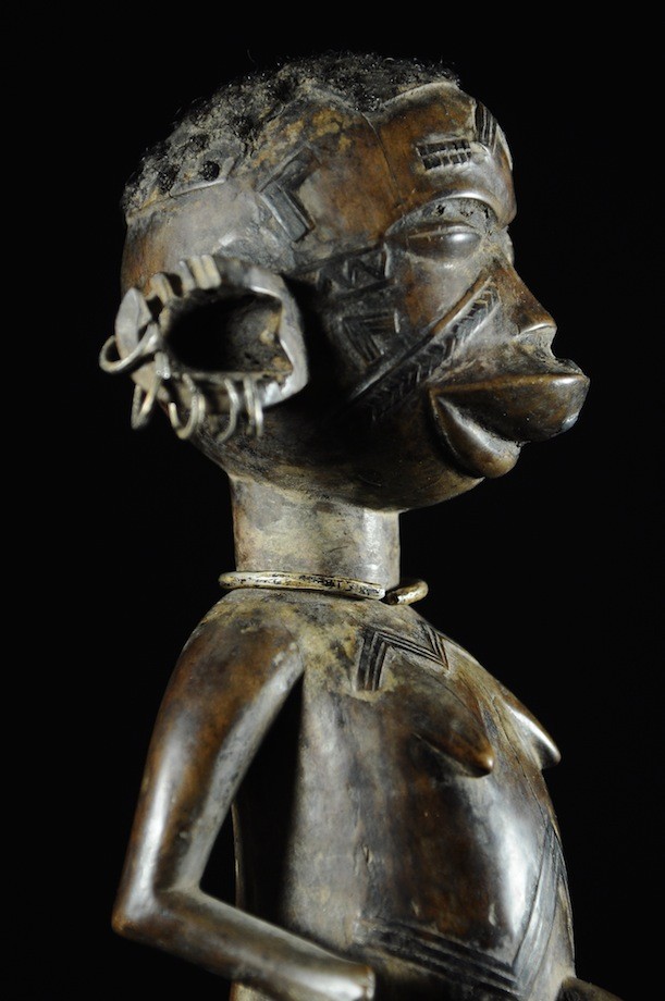 Statue Cultuelle Feminine - Makonde - Tanzanie