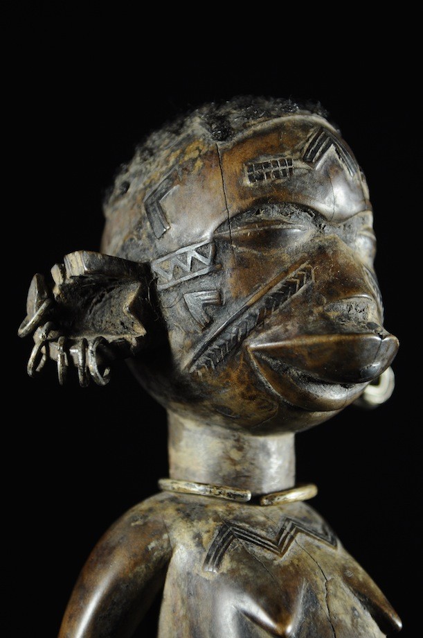 Statue Cultuelle Feminine - Makonde - Tanzanie