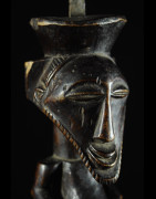 Statue cultuelle masculine - Kusu - RDC Zaire