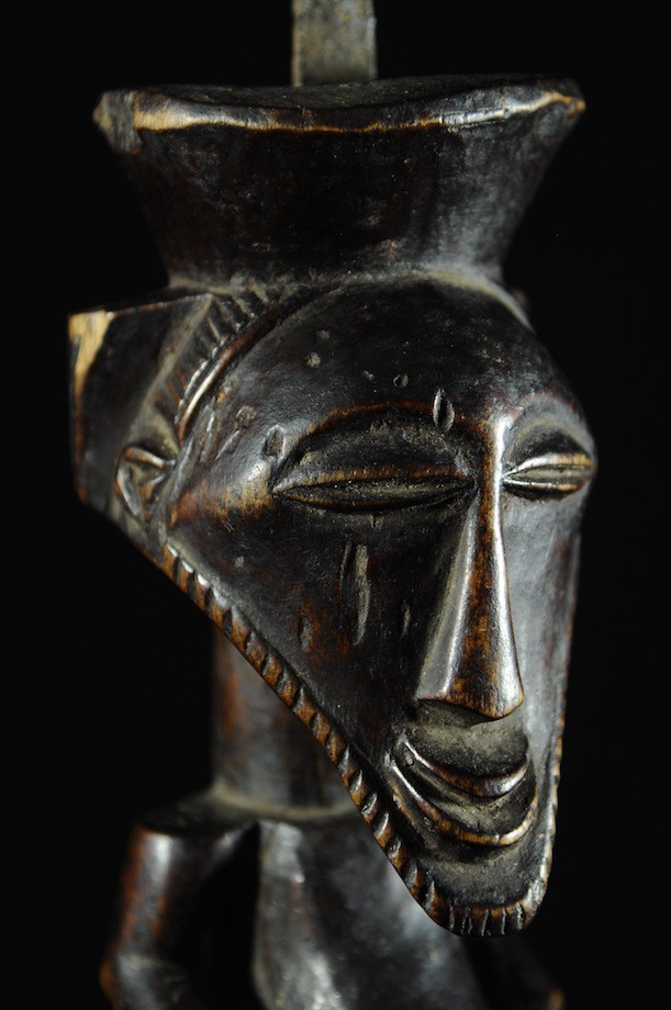 Statue cultuelle masculine - Kusu - RDC Zaire