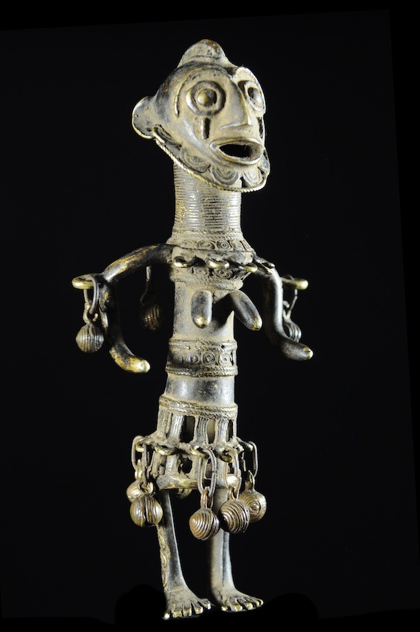 Statuette en alliage de bronze - Verre / Were - Nigeria Cameroun
