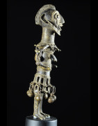 Statuette en alliage de bronze - Verre / Were - Nigeria Cameroun