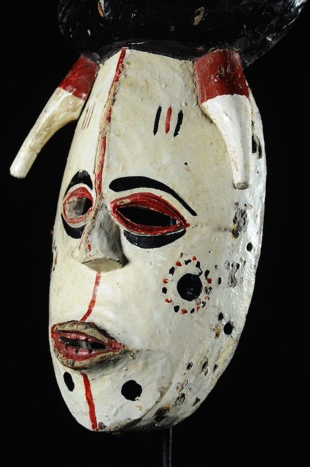 Masque Onyeocha Homme Blanc - Ibo Izzi - Nigeria