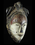 Masque blanc ancien - Tsogho / Vouvi - Gabon