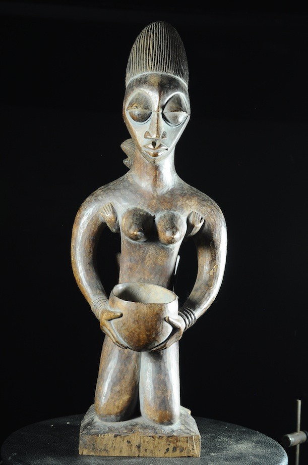 Maternite porteuse de coupe - Agere / Yoruba - Benin - Oracle Fa