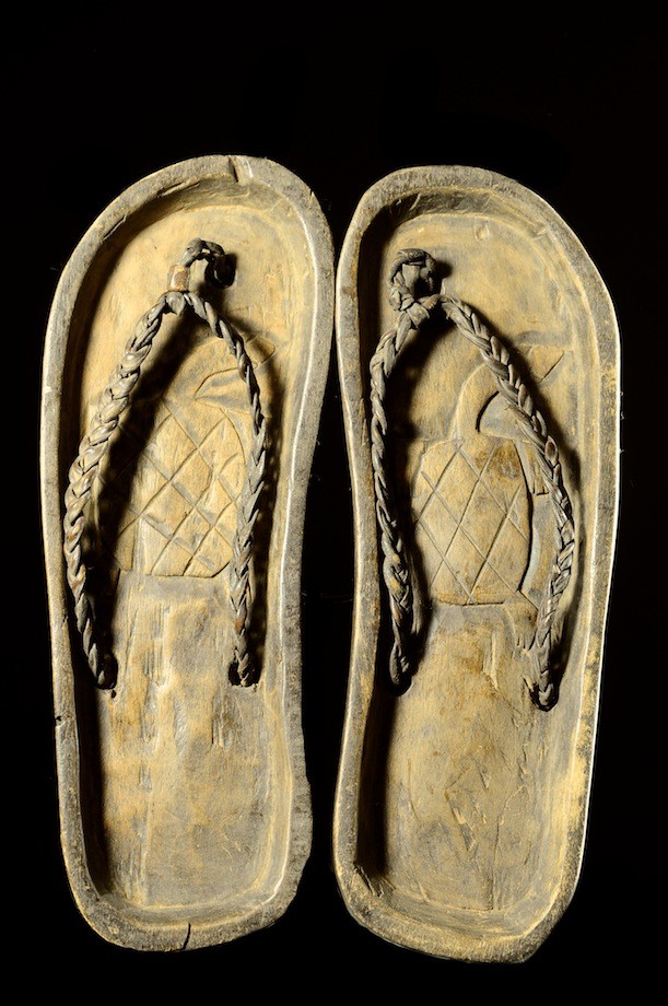 Sandales de notable en bois - Ashanti - Ghana