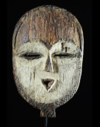 Masque blanc ancien - Tsogho / Vouvi - Gabon