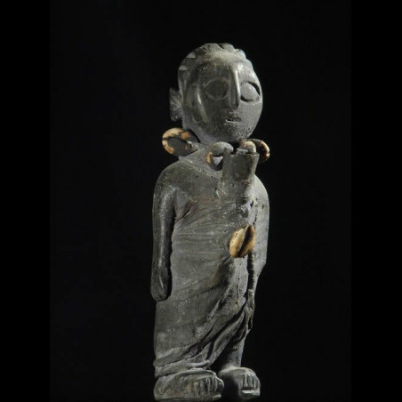 Fetiche cauris et cloche - Ethnie Fon - Benin - Vaudou