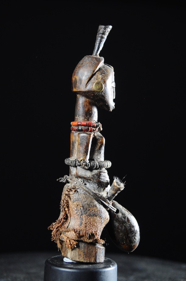 Amulette nkishi de feticheur - Songye - RDC Zaire