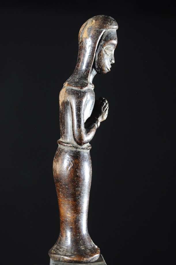 Statuette de Vierge Chretienne Kimpa Vita - Kongo - RDC Zaire