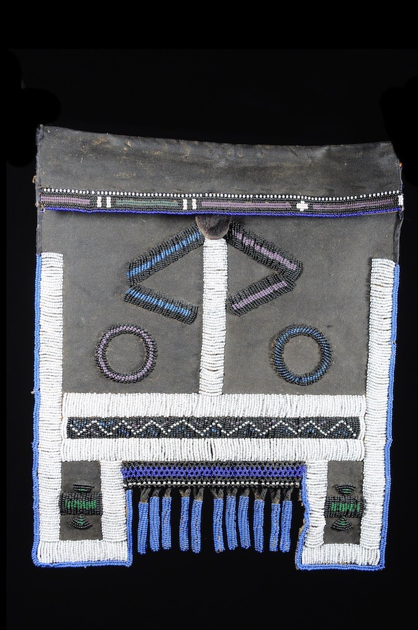 Tablier de mariee Lipotho - Ethnie Ndebele - Afrique du sud